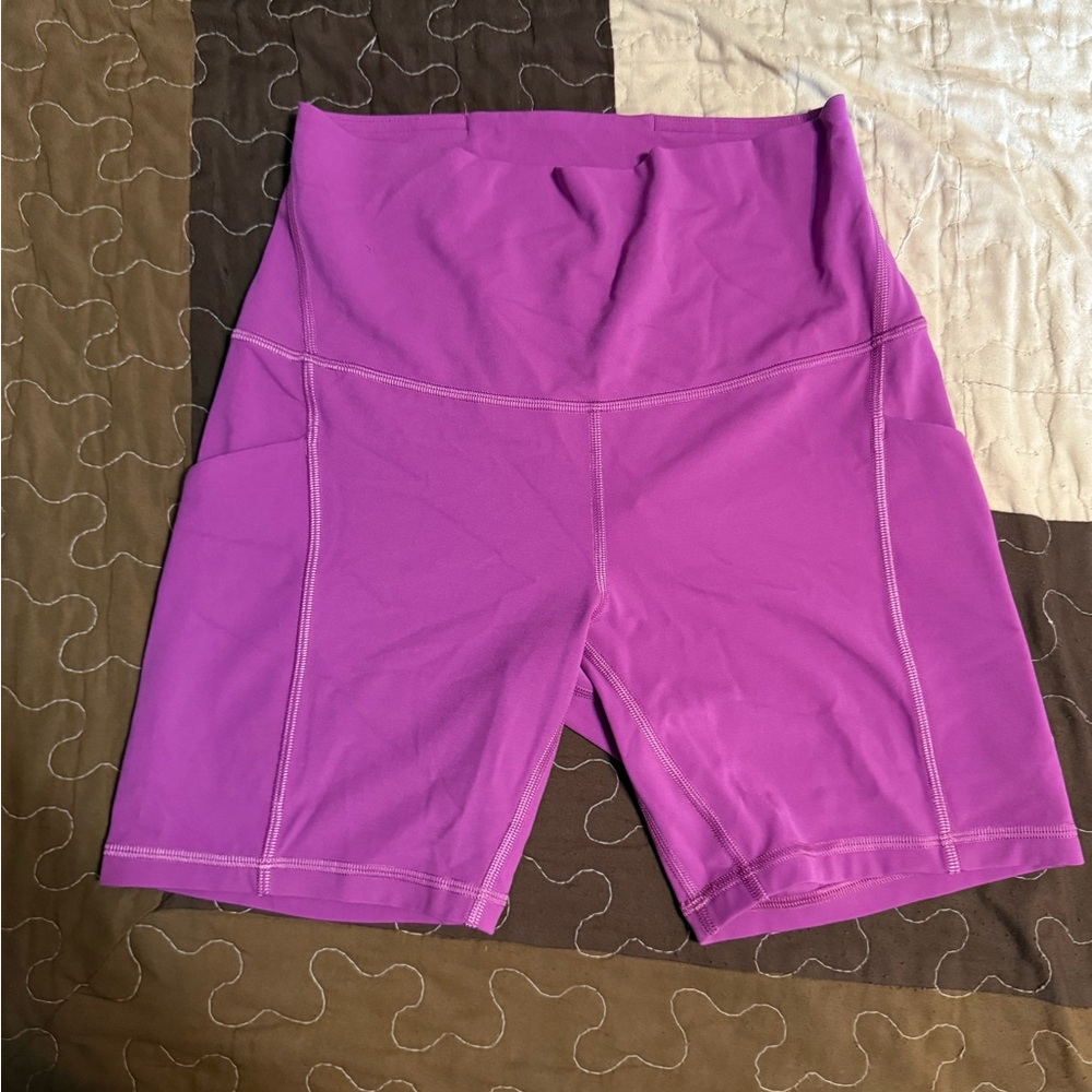 Lululemon Align High Rise shorts